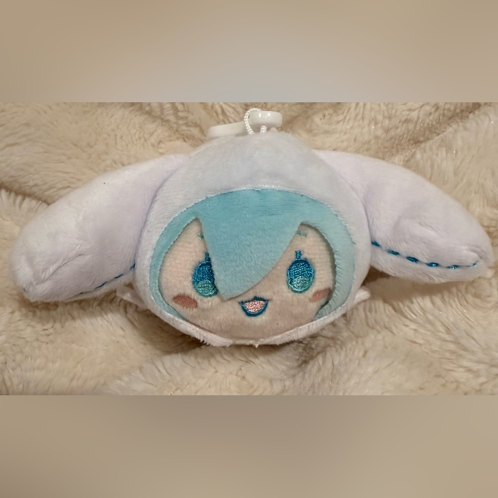 Hatsune Miku x Cinnamoroll PoteKoro Mascot Plush Keychain